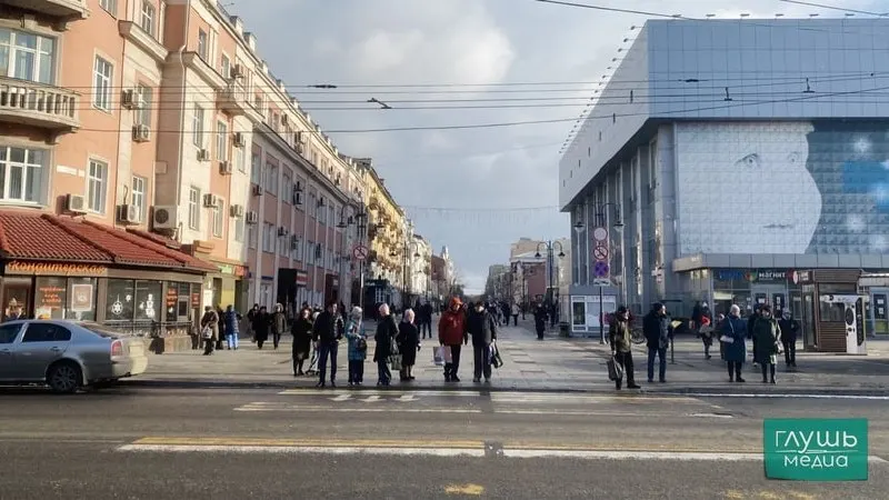 Сравнение утверждённых муниципальных бюджетов показало: в Саратове на содержание учреждений, транспорта и ЖКХ уходит около 45 тыс. руб. в год на человека; более половины доходов города — федеральные дотации.