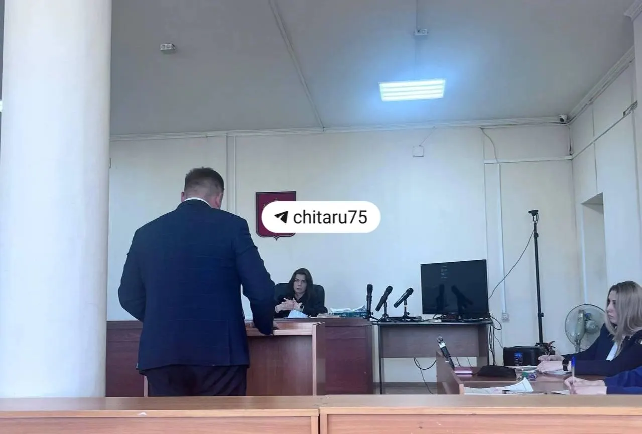 Экс-глава минЖКХ заявил, что обвинение искажает показания свидетелей по делу о газификации Читы; защита настаивает на законности его действий и критикует механизм казначейского сопровождения.