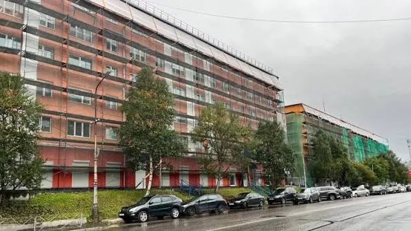 За январь–май 2026 года в регионе капитально отремонтировали 189 домов — больше, чем в любом другом субъекте Северо‑Западного федерального округа. Всего в Мурманской области отремонтировано 2 284 многоквартирных дома.