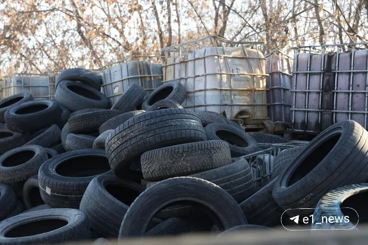На Миномётчиков, 30 планируют открыть пункт приёма старых покрышек: приём будет бесплатным, но с лимитом — по четыре шины в год от одного человека; точная дата старта пока не известна.
