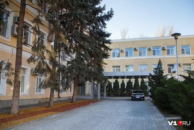 Торги по выбору подрядчика для ремонта кровли администрации Волгограда признаны несостоявшимися — протокол итогов опубликован 10 июля.