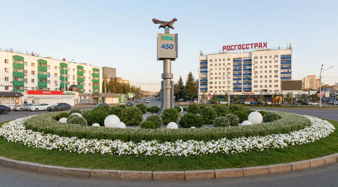 Мэрия выделила 9 млн рублей на обустройство кольца у Центрального рынка: газон, освещение и массовая посадка деревьев и кустарников. Эскиз представлен без рекламной надписи.