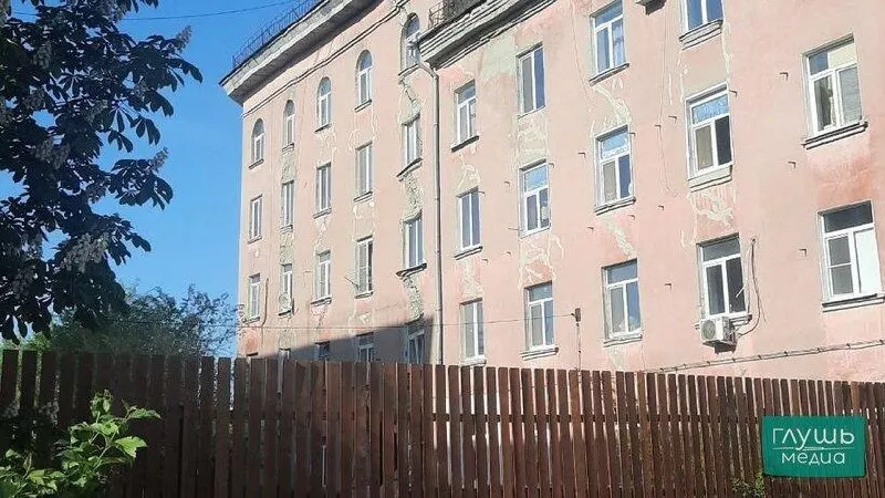 Глава города Игорь Молчанов сообщил, что 31 июля в нежилых подъездах №5 и №6 дома на Крымской произошло повторное разрушение; по предварительным данным пострадавших нет.