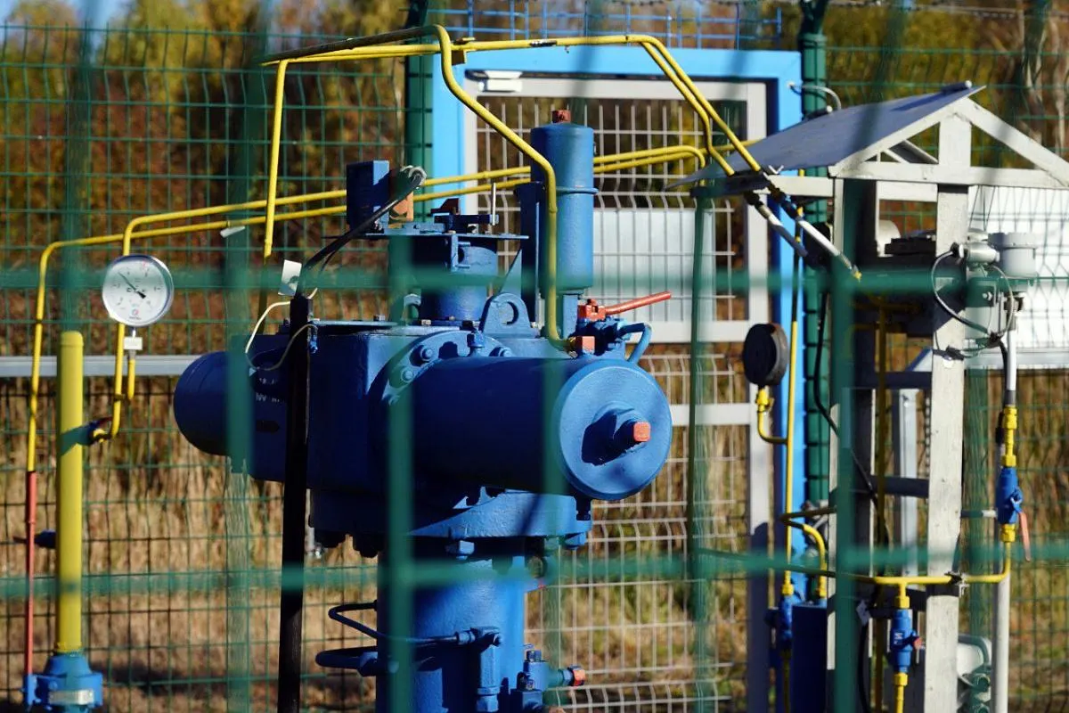За 422 млн рублей выставили на продажу 42,4 км высоконапорного газопровода с распределительными пунктами и тремя земельными участками. Покупатель возьмёт на себя снабжение, развитие сети и круглосуточный контроль состояния трубопровода.
