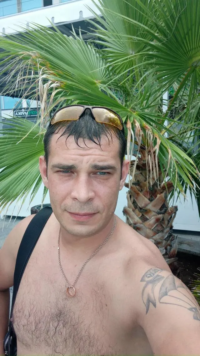 Председатель СНТ заявил, что плата за воду выросла в 2,5 раза и предложил мэру «одеть перчатки». Мэр подал заявление в полицию, посчитав вызов угрозой и формой психологического давления.