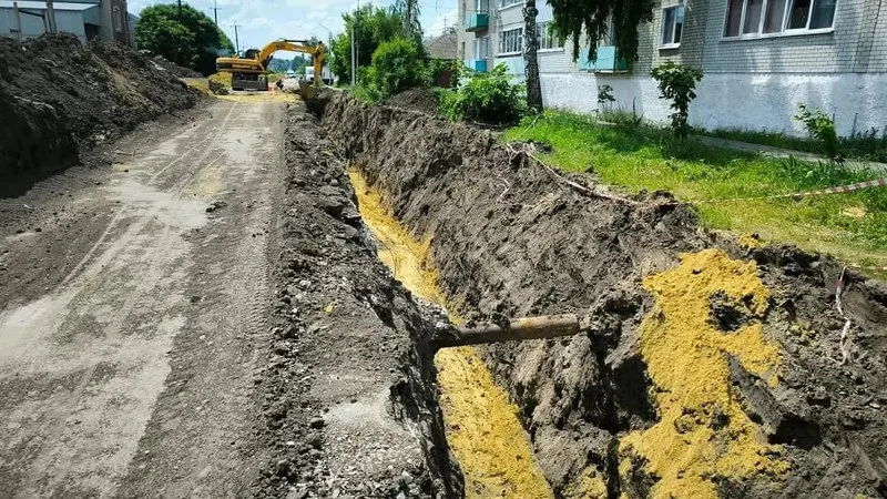 Из резервного фонда региона выделили свыше 32 млн ₽ на ремонт водопроводов в семи районах. Ранее уже направляли около 70 млн на работы в 39 населённых пунктах — улучшения затронут более 70 тысяч сельских жителей.
