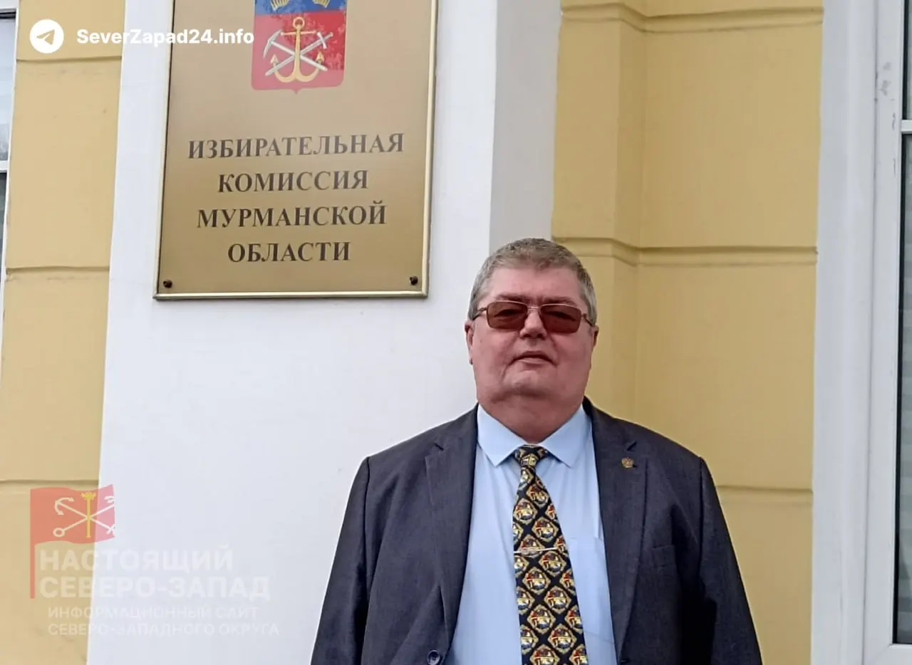 Кандидат в Госдуму и учитель истории Игорь Хомечко требует встречи с губернатором региона, чтобы обсудить рост тарифов, зарплаты бюджетников и кадровый дефицит.