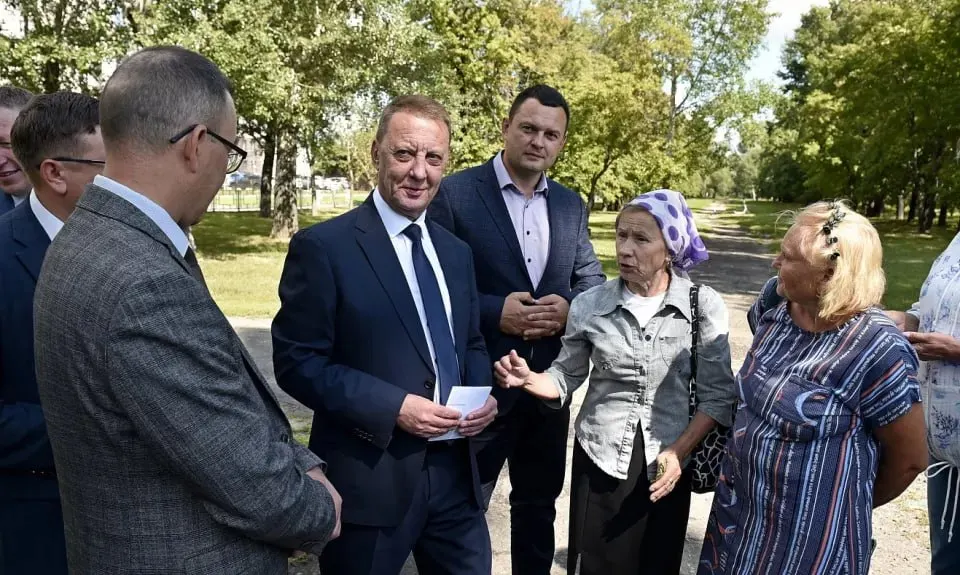 Город готовится ко масштабному обновлению бульвара протяжённостью около 900 метров и площадью свыше 4 гектаров; работы пройдут поэтапно с участием жителей через инициативное бюджетирование.