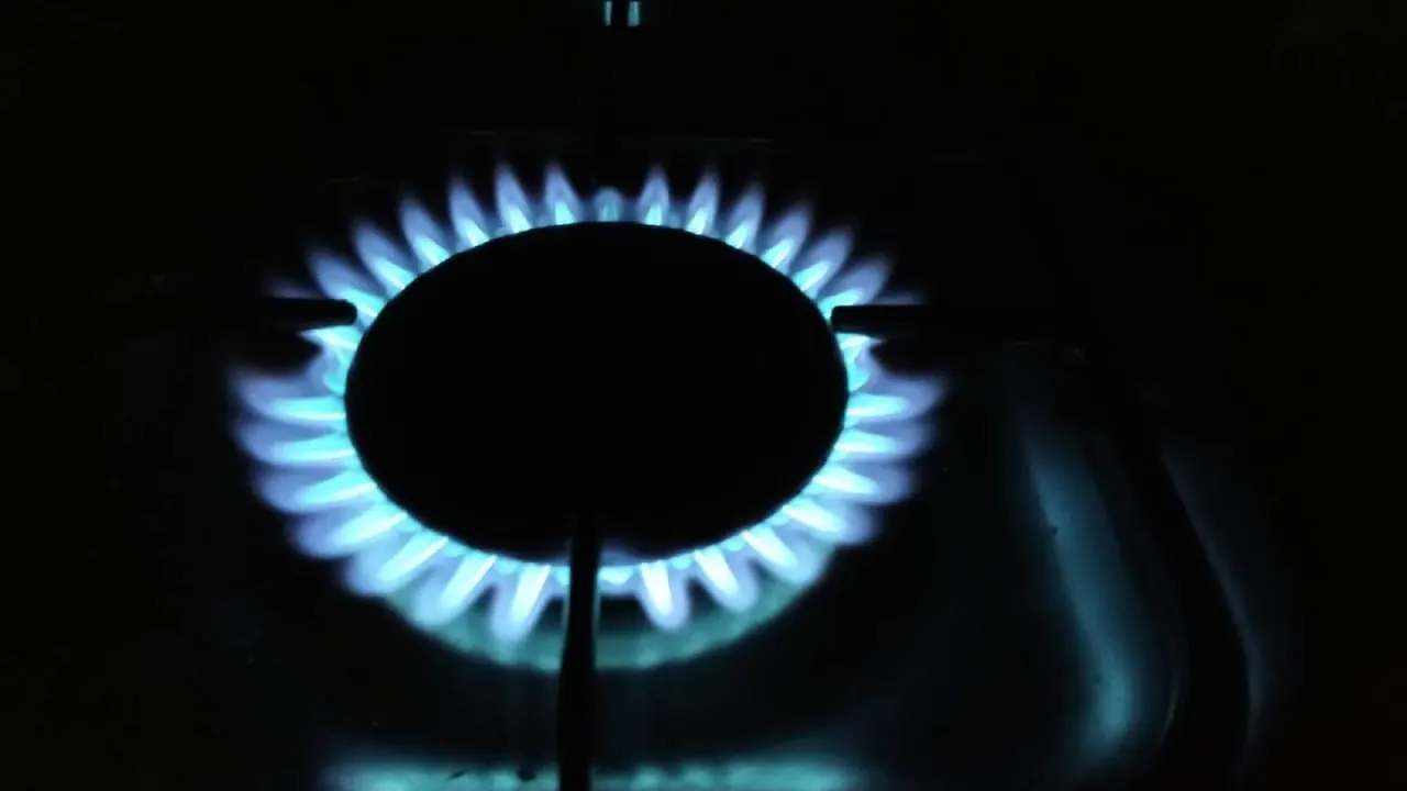 Из-за ошибки в расчётах учёта гражданка переплатила за газ на протяжении двух лет; перерасчёт по реальным данным произведён.