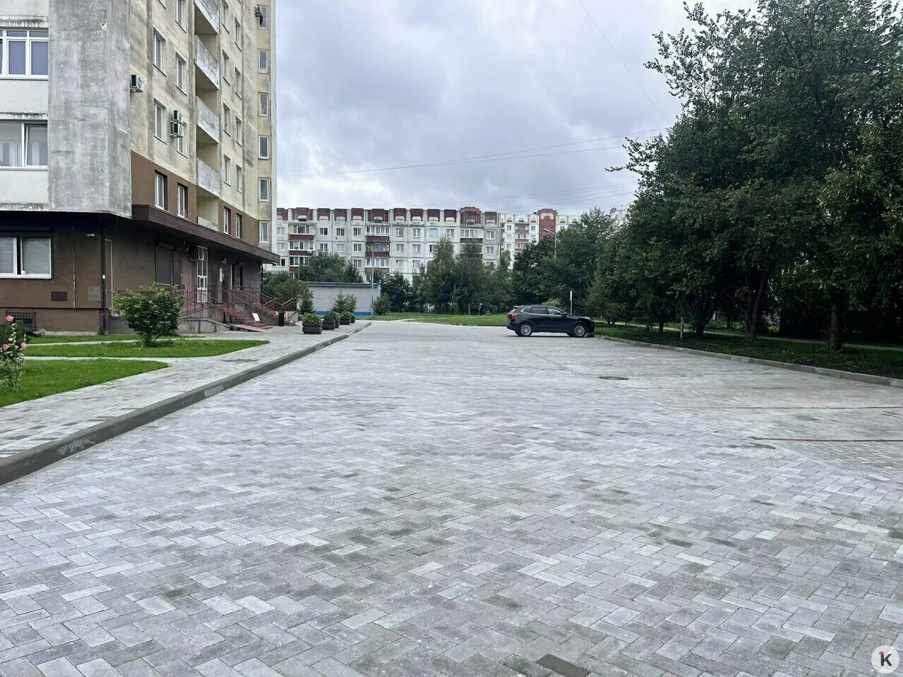 Власти города обсуждают изменение подхода к ремонту придомовых территорий, включая софинансирование и расширение перечня элементов городской среды.