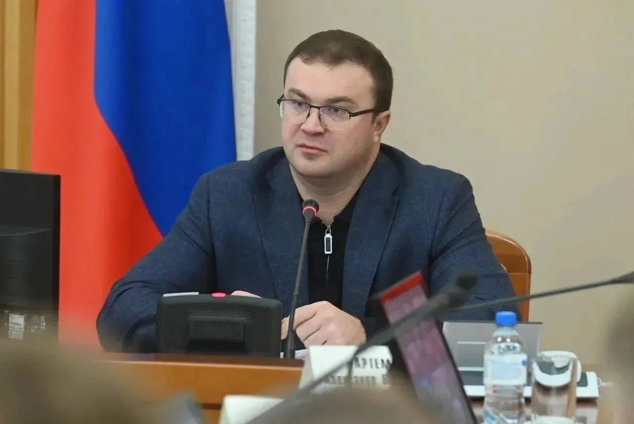 В Омске продолжается перевод частных домовладений с печного на газовое отопление в рамках национального проекта «Чистый воздух», включая компенсации до 212 тысяч рублей за газовое оборудование и прокладку коммуникаций.