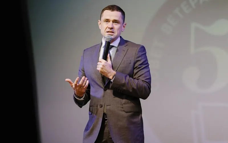 Депутат региона подчёркивает износ сетей и призывает устанавливать понятные критерии эффективности вложений в модернизацию инфраструктуры.