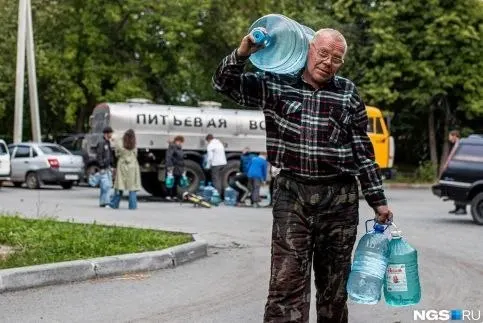 Из-за запланированных работ по замене гидрантов на ряде улиц временно прекратят подачу холодной воды.