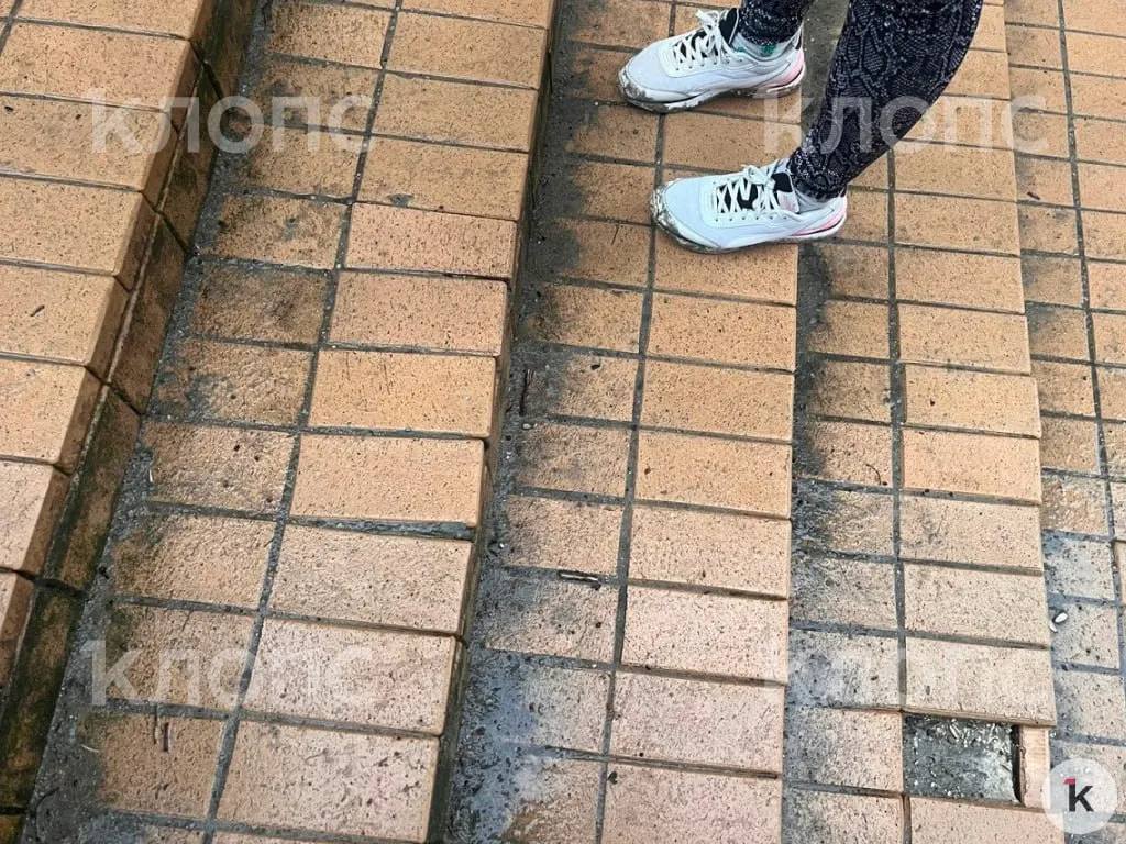 На первом этапе отремонтируют лестничный спуск площадью около 160 кв. м, уложат гранит и обновят ограждения и освещение. Общая стоимость работ – примерно 7,38 млн ₽.