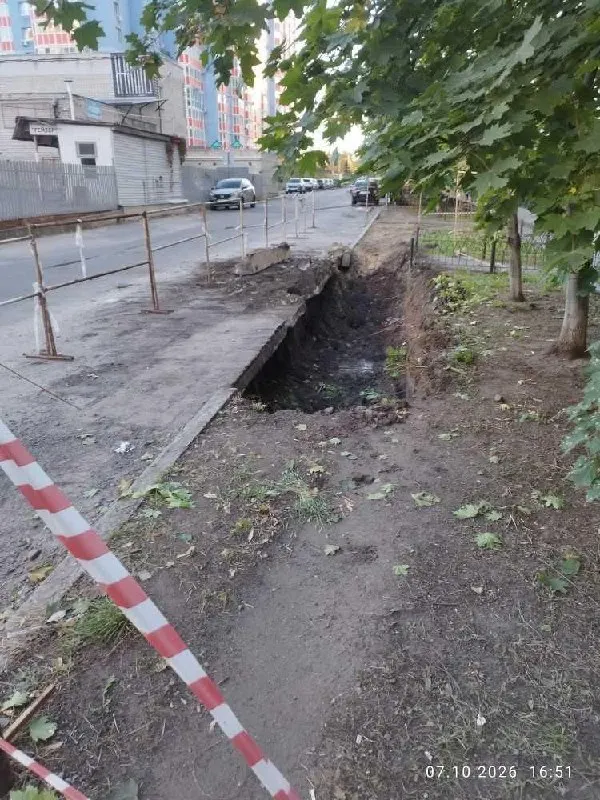 Жильцы жалуются на длительное отключение горячей воды после аварии и требуют оперативного восстановления подачи